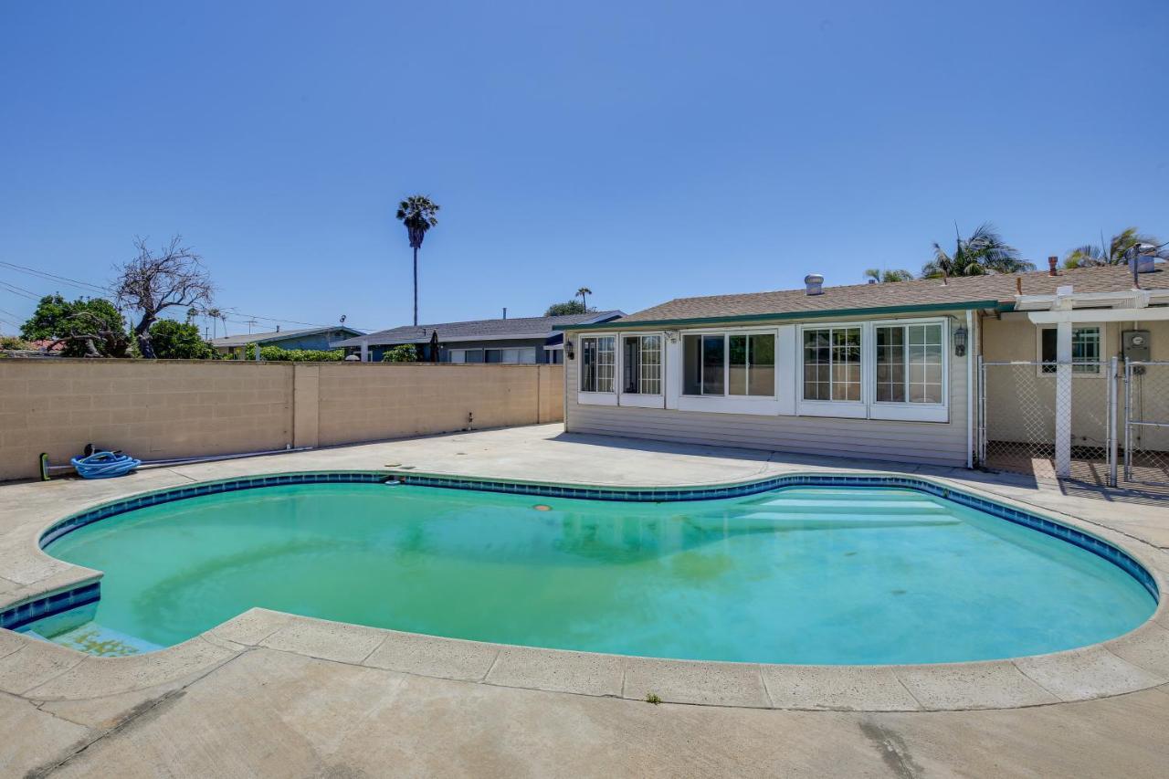 Westminster Oasis With Pool And Gas Grill! Villa Exteriör bild